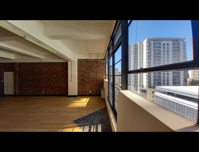 96M² OFFICE RENTED IN CAPE TOWN CITY CENTRE